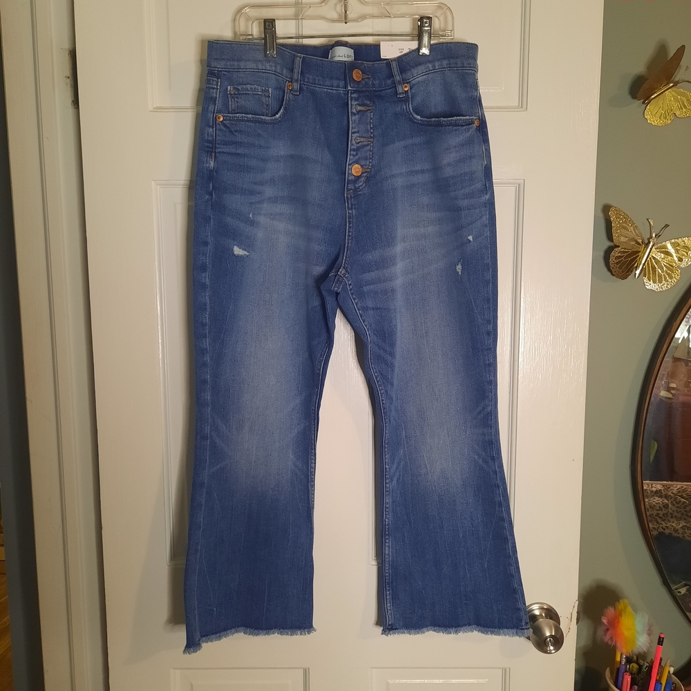NWT‎ - LOFT Women's Blue Jeans,  Button Fly, High Waist, 12P, Flare Crop